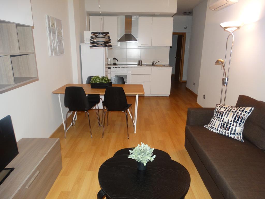 Malaga Apartamentos - Jinetes, 14 Екстериор снимка