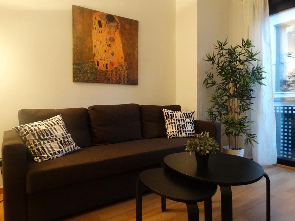 Malaga Apartamentos - Jinetes, 14 Екстериор снимка